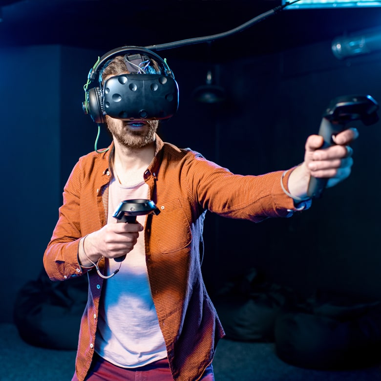 Погружение в мир VR-игр