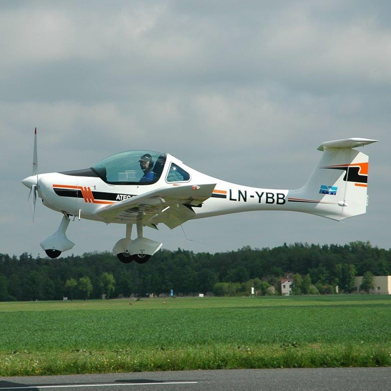 Учебный полет на спортивном самолете Atec Faeta