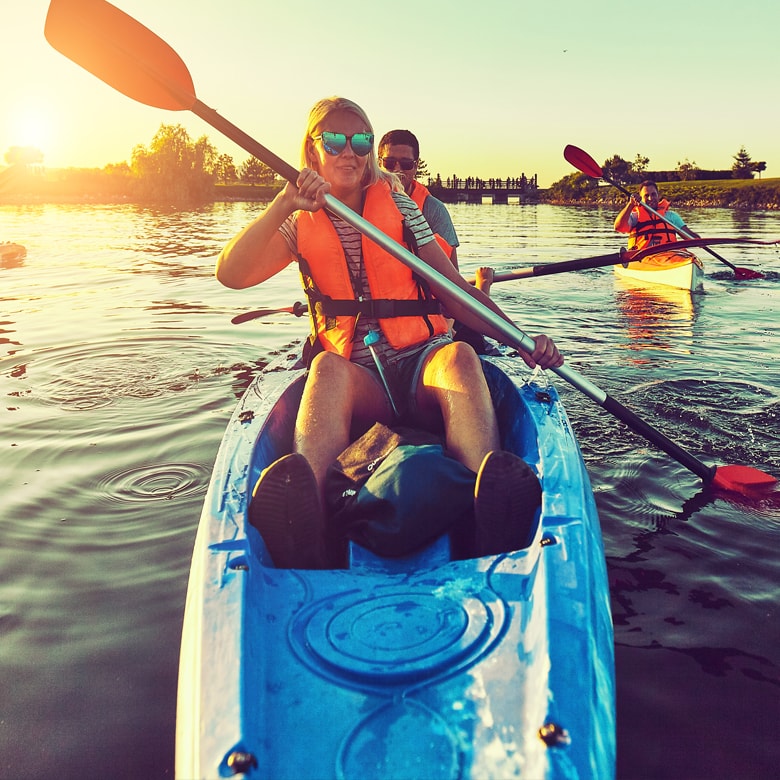 Прогулка на каноэ Прогулка на каноэ