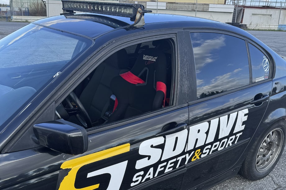 Школа экстремального вождения - Sdrive