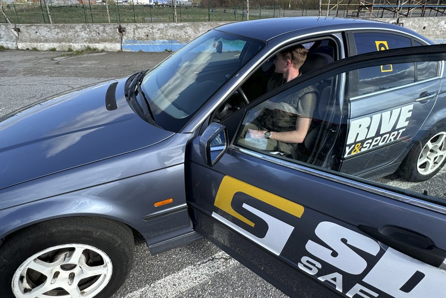 Школа экстремального вождения (дрифт) - Sdrive