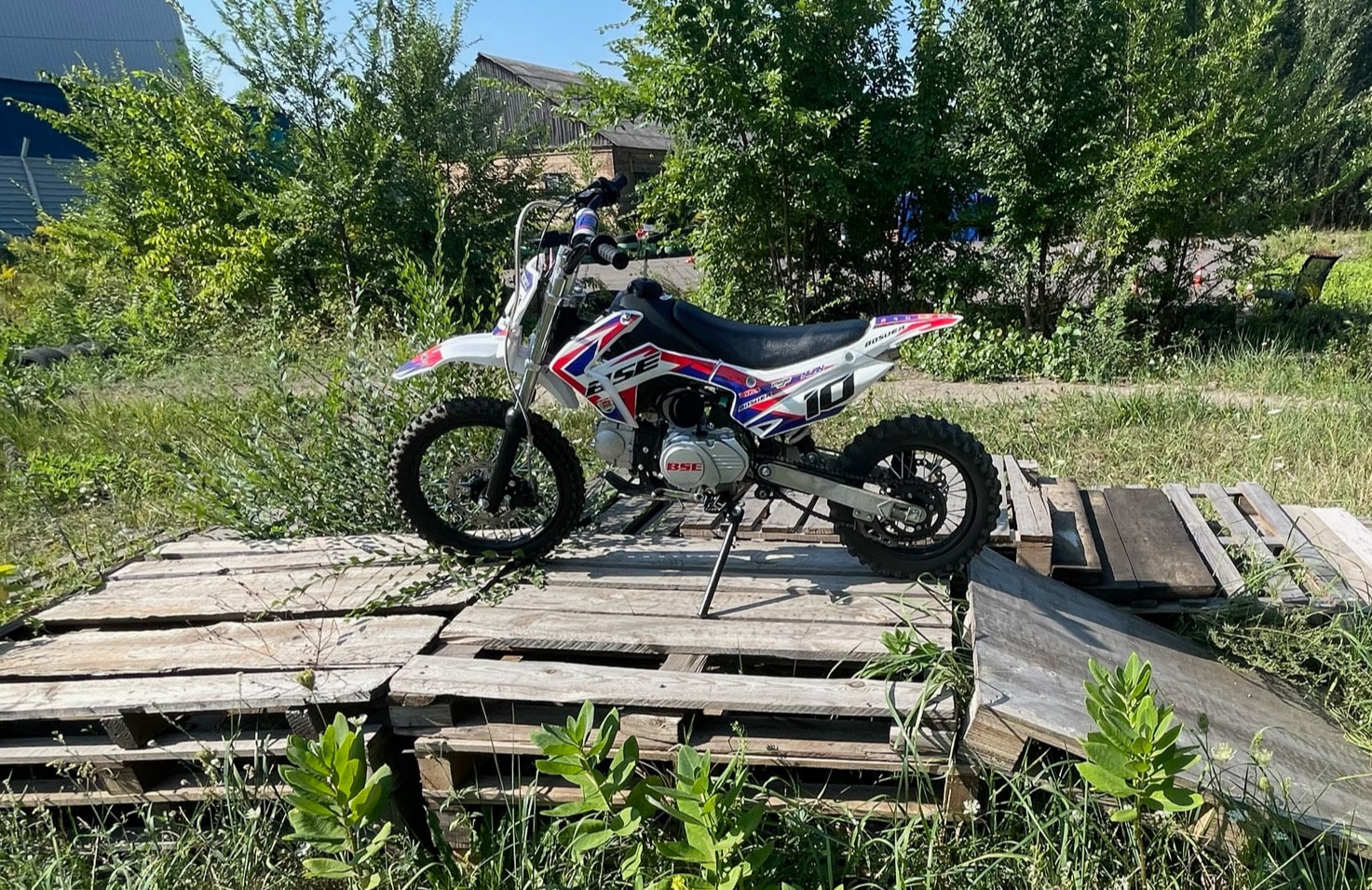 Мотошкола  - Jr-garage (урок для детей)