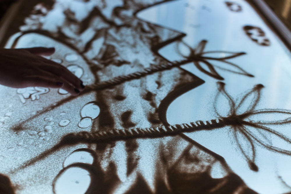 Арт-студія Ліхтарик - пісочна анімація