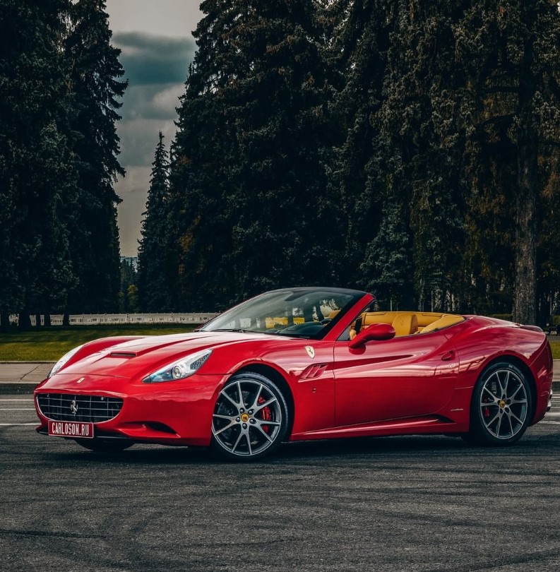 Тест-драйв Ferrari